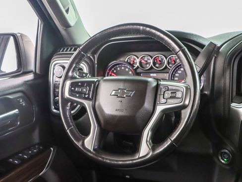 Used 2020 Chevrolet Silverado 1500 RST w/ True North Edition AWD/4WD image 13