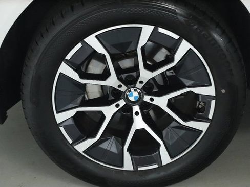 Used 2026 BMW X3 xDrive30i w/ Premium Package AWD/4WD image 13