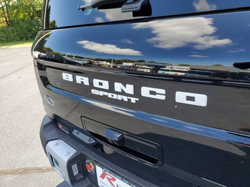 New 2025 Ford Bronco Sport Outer Banks w/ Sasquatch Outer Banks Package AWD/4WD image 6