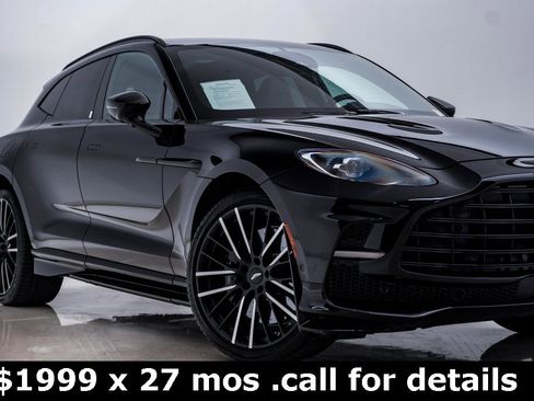 Used 2025 Aston Martin DBX 707 image 2