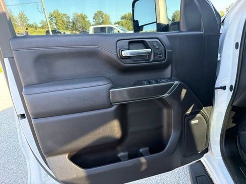 Used 2021 GMC Sierra 1500 AT4 w/ AT4 Premium Package AWD/4WD image 34