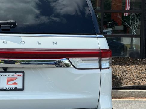 Used 2024 Lincoln Navigator L 4WD image 16