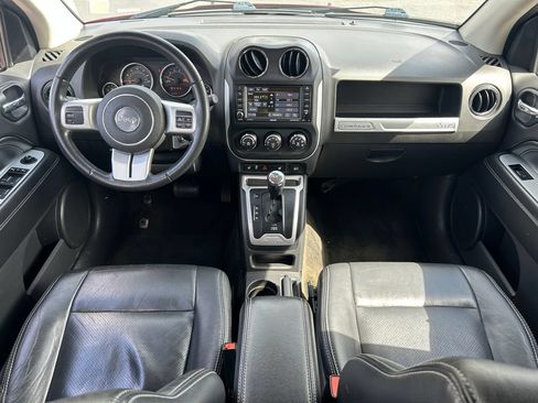 Used 2016 Jeep Compass High Altitude FWD image 26