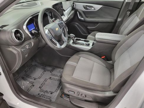 Used 2024 Chevrolet Blazer LT w/ Convenience Package image 9