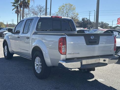 Certified 2019 Nissan Frontier SV image 6