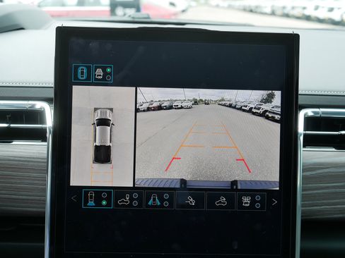 Used 2025 GMC Sierra EV Denali AWD/4WD image 27