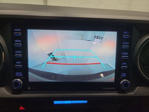 Used 2023 Toyota Tacoma TRD Off-Road image 23