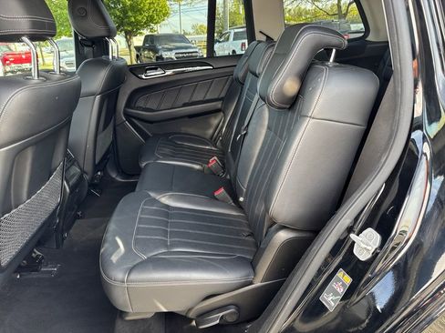 Used 2016 Mercedes-Benz GL 320 BlueTEC 4MATIC image 25