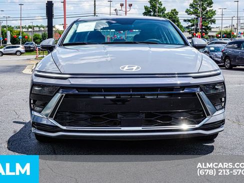 Used 2025 Hyundai Sonata SEL FWD image 9