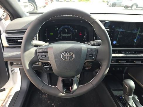 Used 2025 Toyota Camry SE w/ Multimedia Upgrade Package FWD image 16