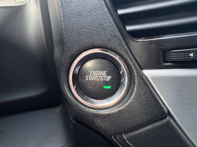 Used 2017 GMC Yukon SLT AWD/4WD image 18