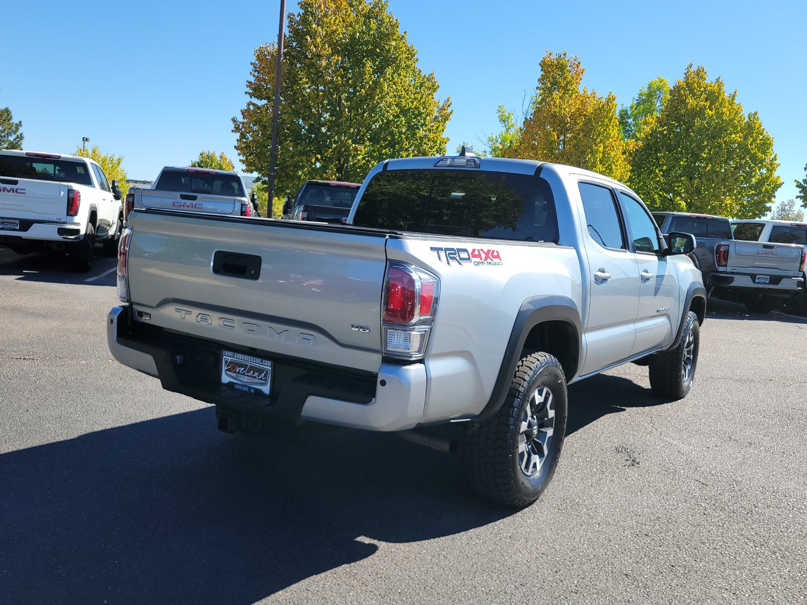 Used 2022 Toyota Tacoma TRD Off-Road w/ Technology Package AWD/4WD image 3