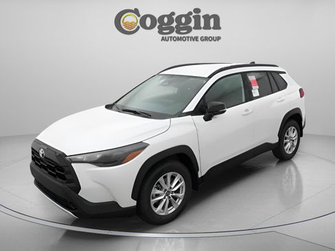 New 2026 Toyota Corolla Cross LE image 2