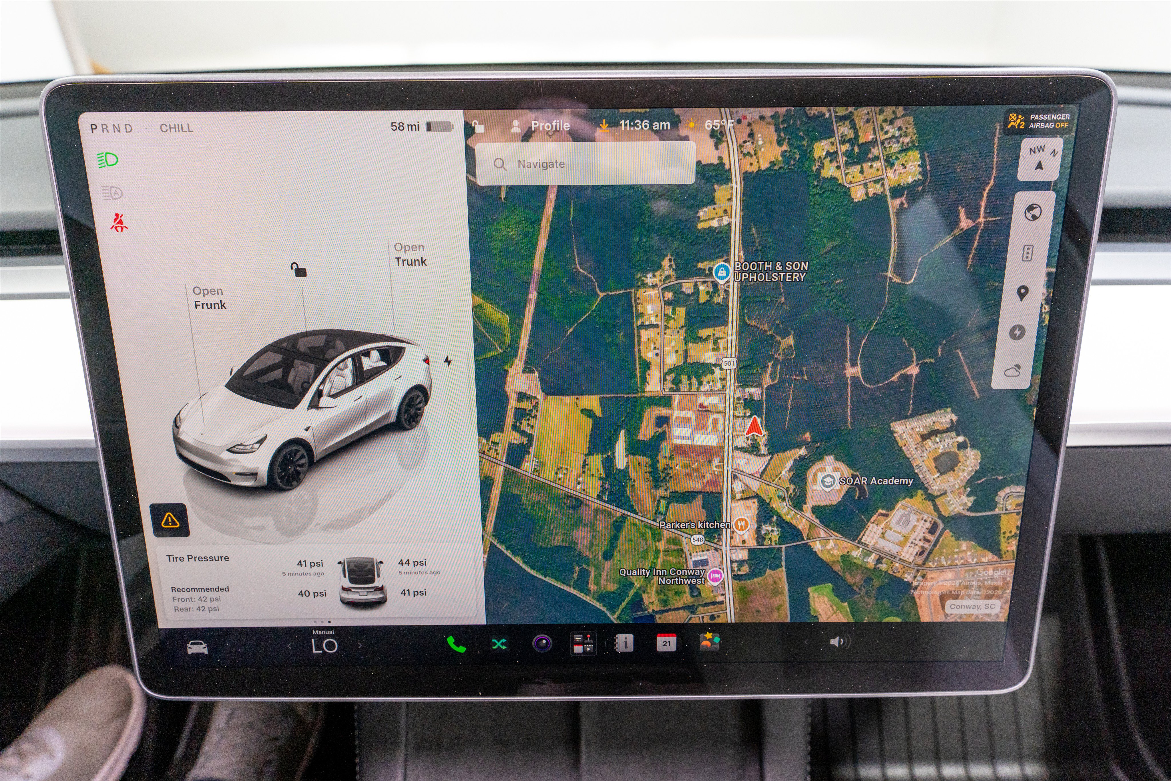 Used 2024 Tesla Model Y Long Range RWD image 16