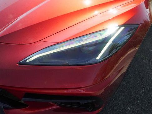 Used 2022 Chevrolet Corvette Stingray Premium Conv w/ Z51 Performance Package image 32