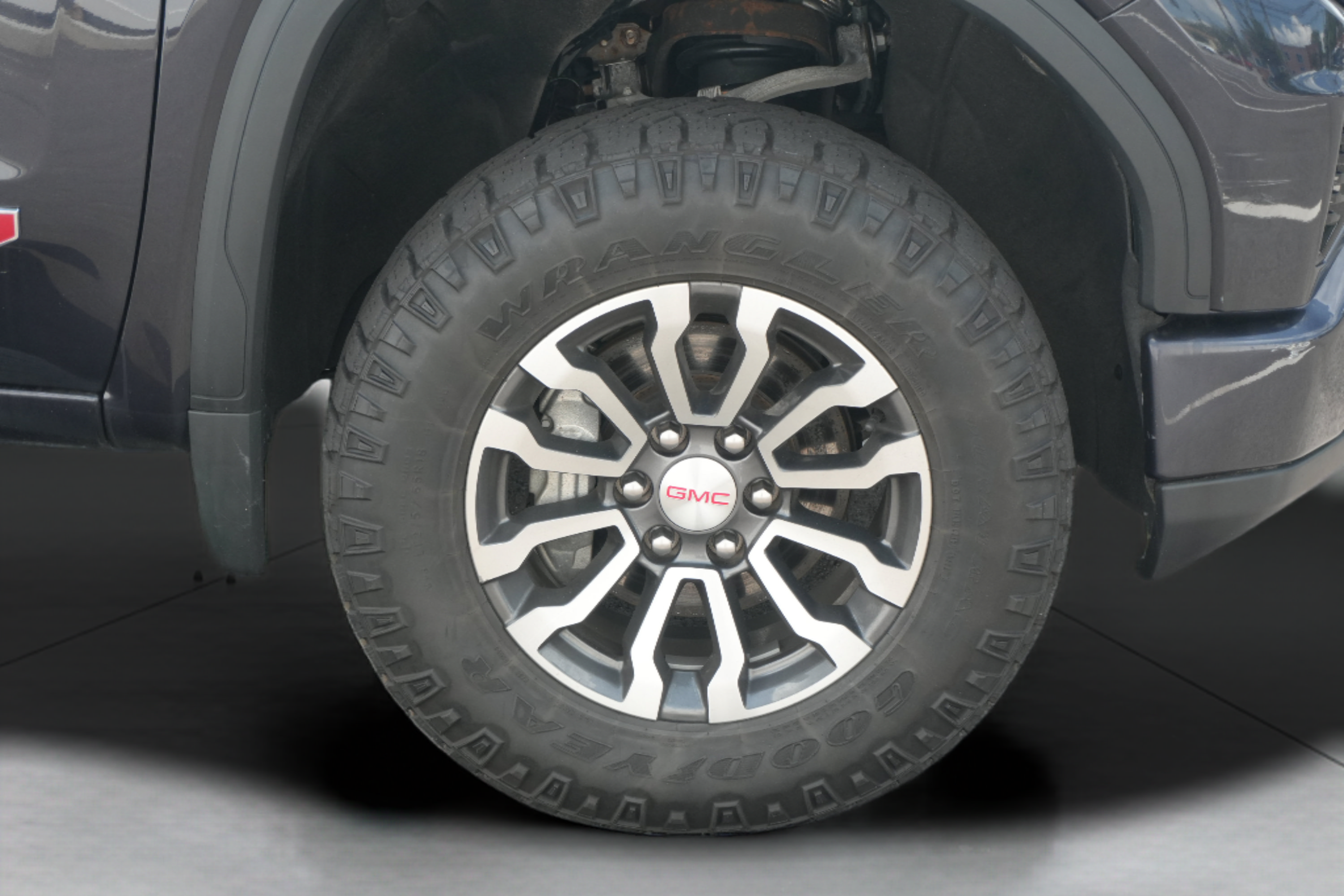 Used 2023 GMC Sierra 1500 AT4 w/ AT4 Premium Package AWD/4WD image 39