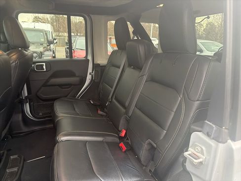 Used 2023 Jeep Wrangler Sahara w/ LED Lighting Group image 9