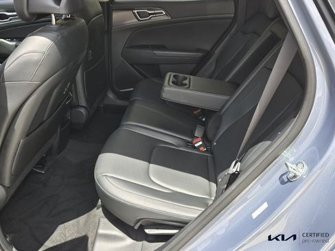 Certified 2025 Kia Sportage EX FWD image 10