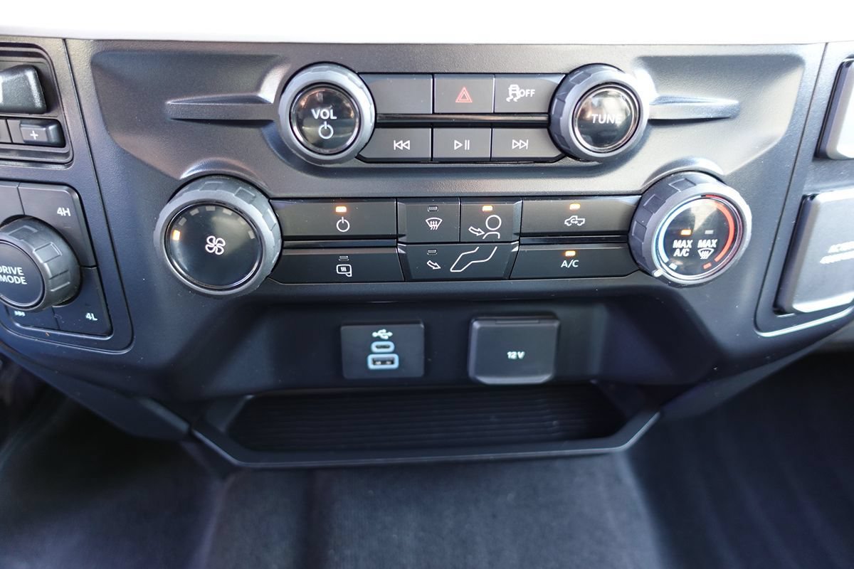 Used 2025 Ford F250 XLT w/ FX4 Off-Road Package AWD/4WD image 44