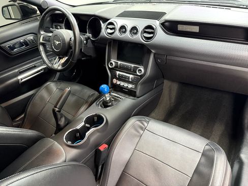 Used 2017 Ford Mustang GT Premium w/ GT Performance Package image 29