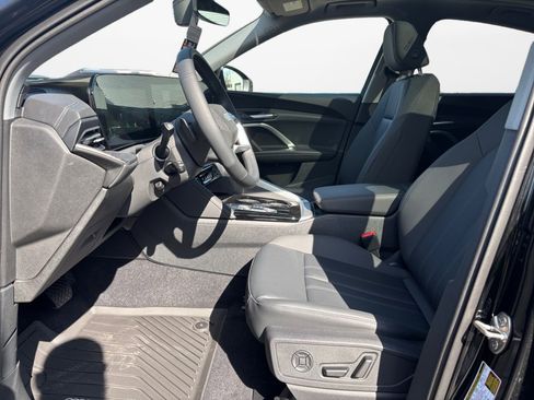 New 2026 Audi Q5 Premium image 9