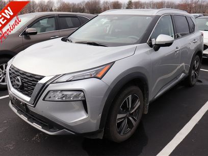 Used 2023 Nissan Rogue SL w/ SL Premium Package