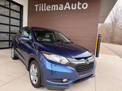 Used 2016 Honda HR-V EX image 1