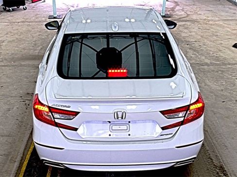 Used 2019 Honda Accord Sport image 5