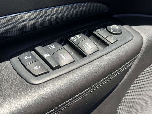 Used 2019 Dodge Durango GT AWD/4WD image 17