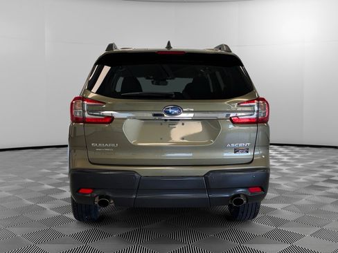 Used 2024 Subaru Ascent Premium w/ Convenience Package AWD/4WD image 7