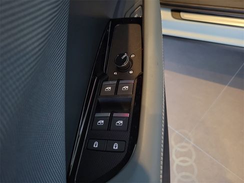 New 2026 Audi Q3 quattro 2.0T image 22