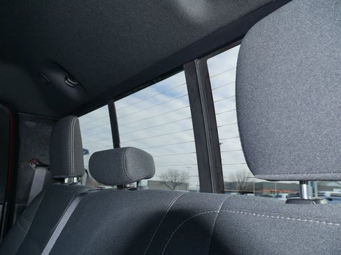 Used 2024 RAM 2500 Tradesman w/ Chrome Appearance Group image 19