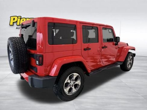 Used 2016 Jeep Wrangler Unlimited Sahara w/ Connectivity Group image 6