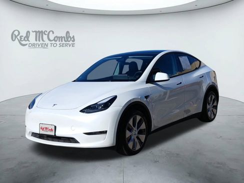 Used 2024 Tesla Model Y Long Range image 1