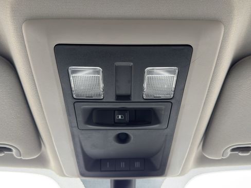 Used 2016 RAM 1500 Big Horn image 33