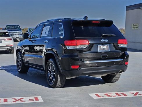 Used 2018 Jeep Grand Cherokee Limited image 5