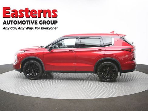 Used 2022 Mitsubishi Outlander SE FWD image 61