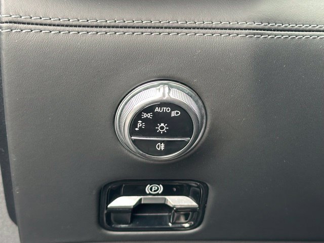 Certified 2022 Mercedes-Benz SL 55 AMG 4MATIC image 31