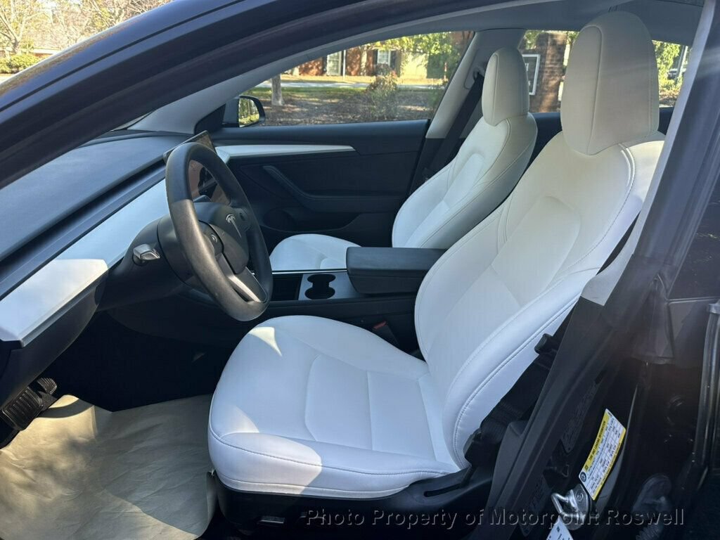 Used 2023 Tesla Model 3 Standard Range RWD image 6