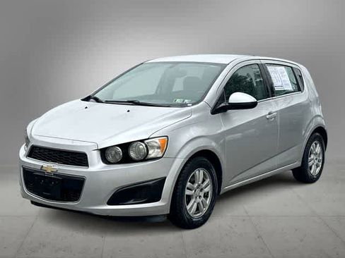 Used 2015 Chevrolet Sonic LT image 1