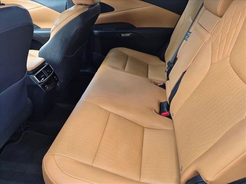 Certified 2025 Lexus RX 350 FWD image 18