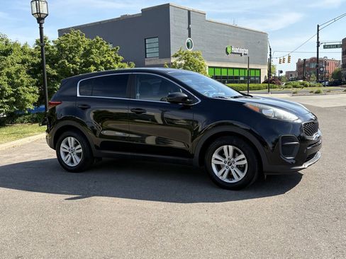 Used 2017 Kia Sportage LX FWD image 10