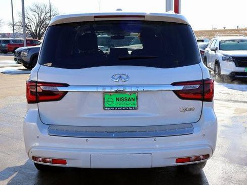 Used 2022 INFINITI QX80 Luxe w/ Cargo Package image 7