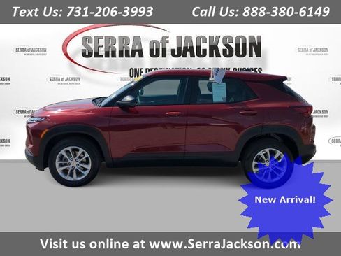 Used 2024 Chevrolet TrailBlazer LS w/ LS Confidence Package FWD image 1