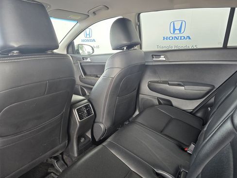 Used 2021 Kia Sportage LX image 14