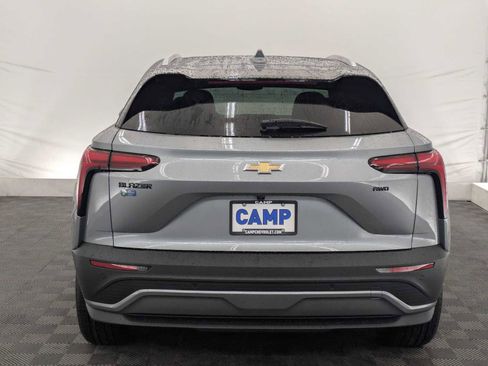 New 2026 Chevrolet Blazer EV LT image 5