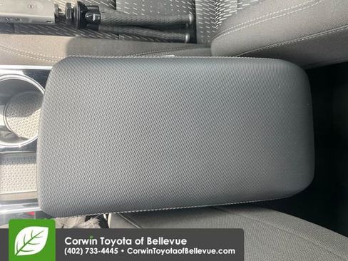 Used 2026 Chevrolet Equinox LT AWD/4WD image 15