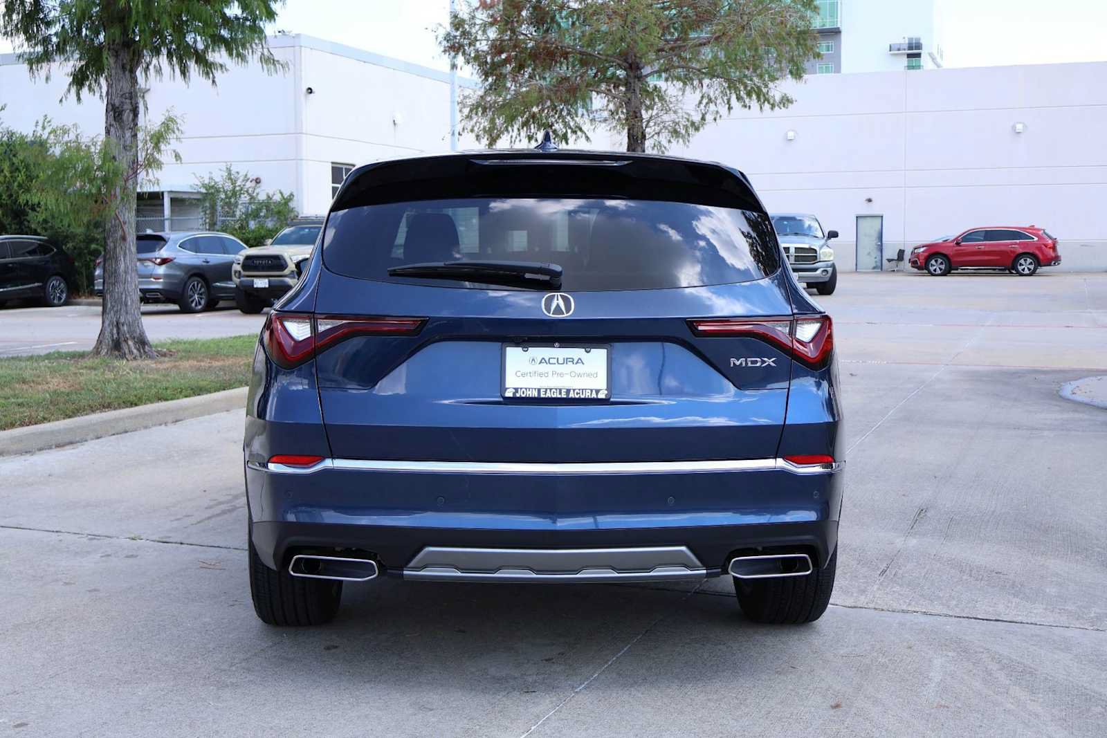 Certified 2026 Acura MDX w/ Technology Package FWD image 5