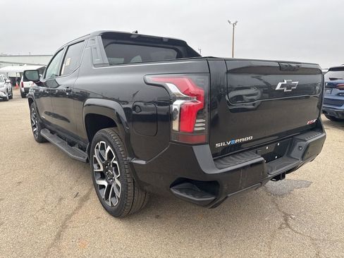 Used 2024 Chevrolet Silverado EV RST image 2