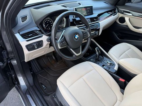 Used 2021 BMW X1 sDrive28i w/ Premium Package FWD image 4